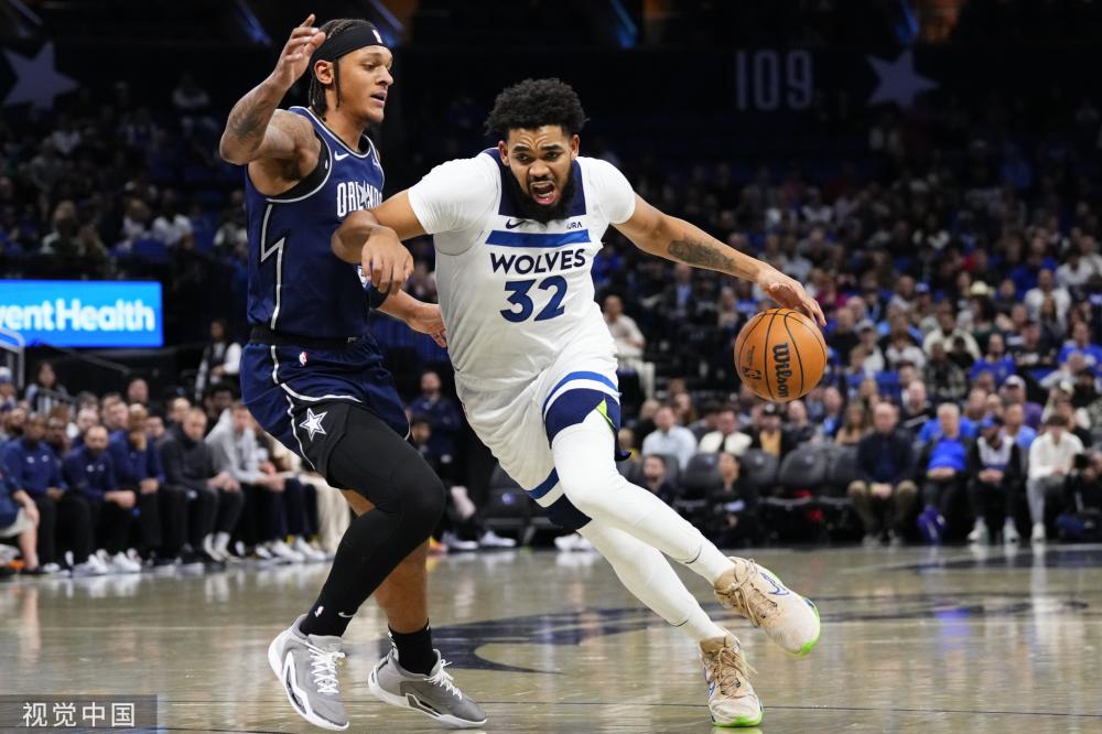 与弗赖堡的 与弗赖堡的