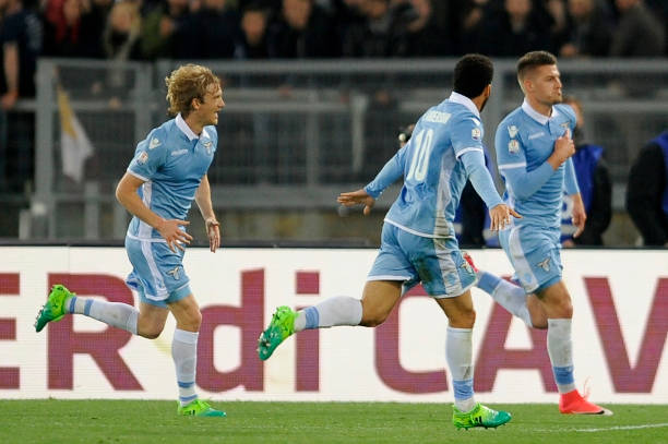 起代表了 起代表了