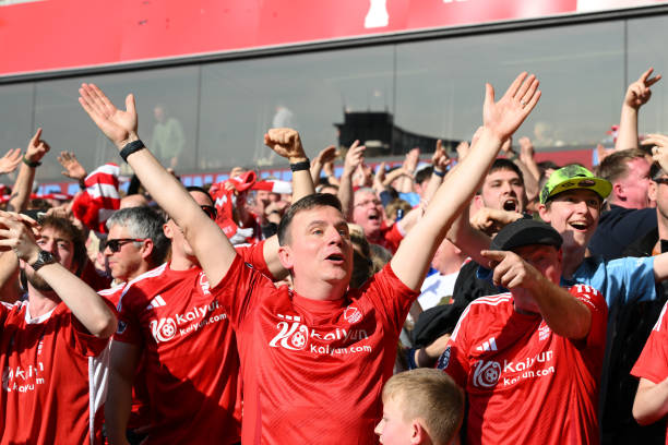 台主持怒喷 台主持怒喷