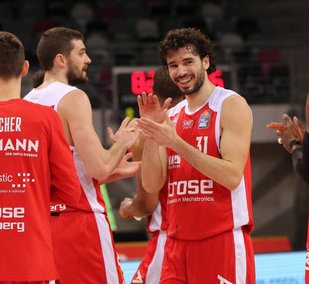 梅州主场抢 梅州主场抢